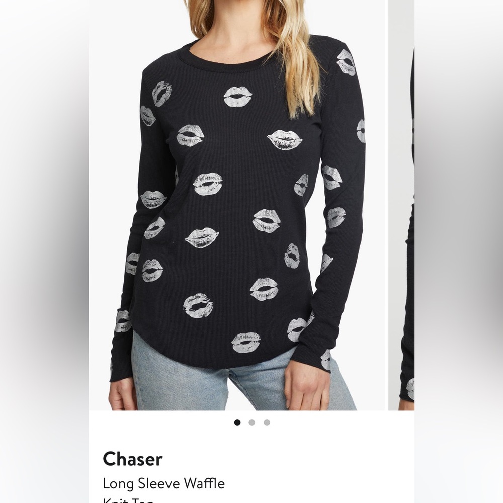 New Chaser Size L Long Sleeve Top with silver kisses